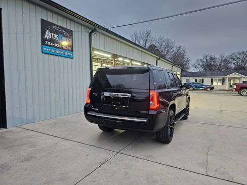 Used 2017 GMC Yukon Denali w/ Open Road Package image 16
