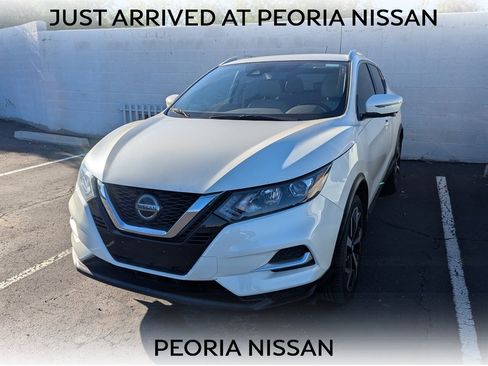 Certified 2022 Nissan Rogue Sport SL image 1