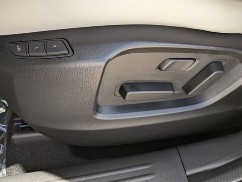 Used 2025 MAZDA CX-5 AWD 2.5 S w/ Preferred Package image 18