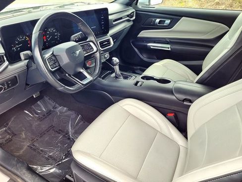 Certified 2024 Ford Mustang Premium image 10