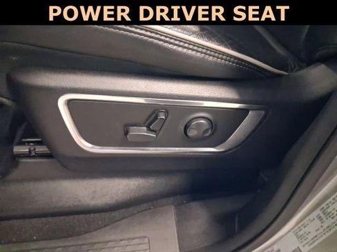 Certified 2025 RAM 1500 Laramie image 20