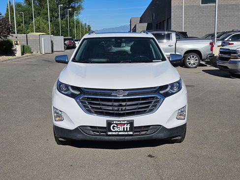 Used 2021 Chevrolet Equinox Premier AWD/4WD image 9