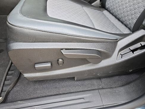 Used 2020 Chevrolet Colorado Z71 image 48