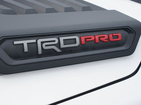 Used 2025 Toyota Sequoia TRD Pro AWD/4WD image 17