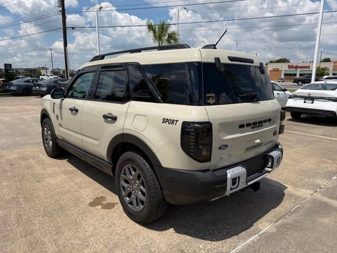 Used 2025 Ford Bronco Sport Big Bend AWD/4WD image 3