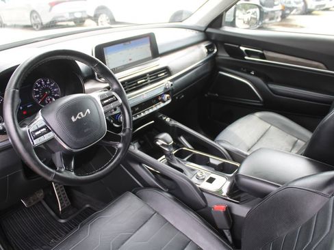 Used 2022 Kia Telluride SX w/ SX Prestige Package AWD/4WD image 25