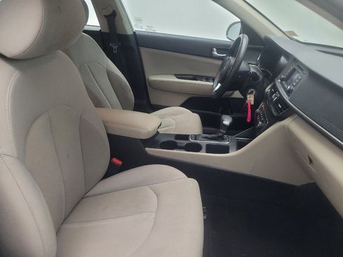 Used 2016 Kia Optima LX FWD image 21