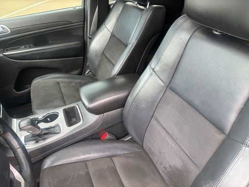 Used 2020 Jeep Grand Cherokee Altitude RWD image 26