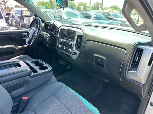 Used 2016 GMC Sierra 1500 SLE w/ SLE Value Package AWD/4WD image 13