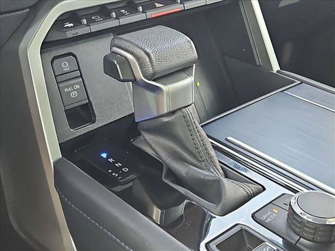 Used 2024 Toyota Tundra Platinum AWD/4WD image 12