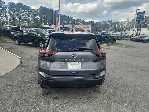 Used 2026 Nissan Rogue S image 6