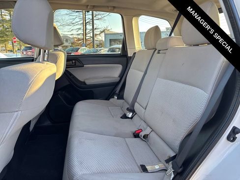 Used 2017 Subaru Forester 2.5i Premium w/ All-Weather Package AWD/4WD image 15