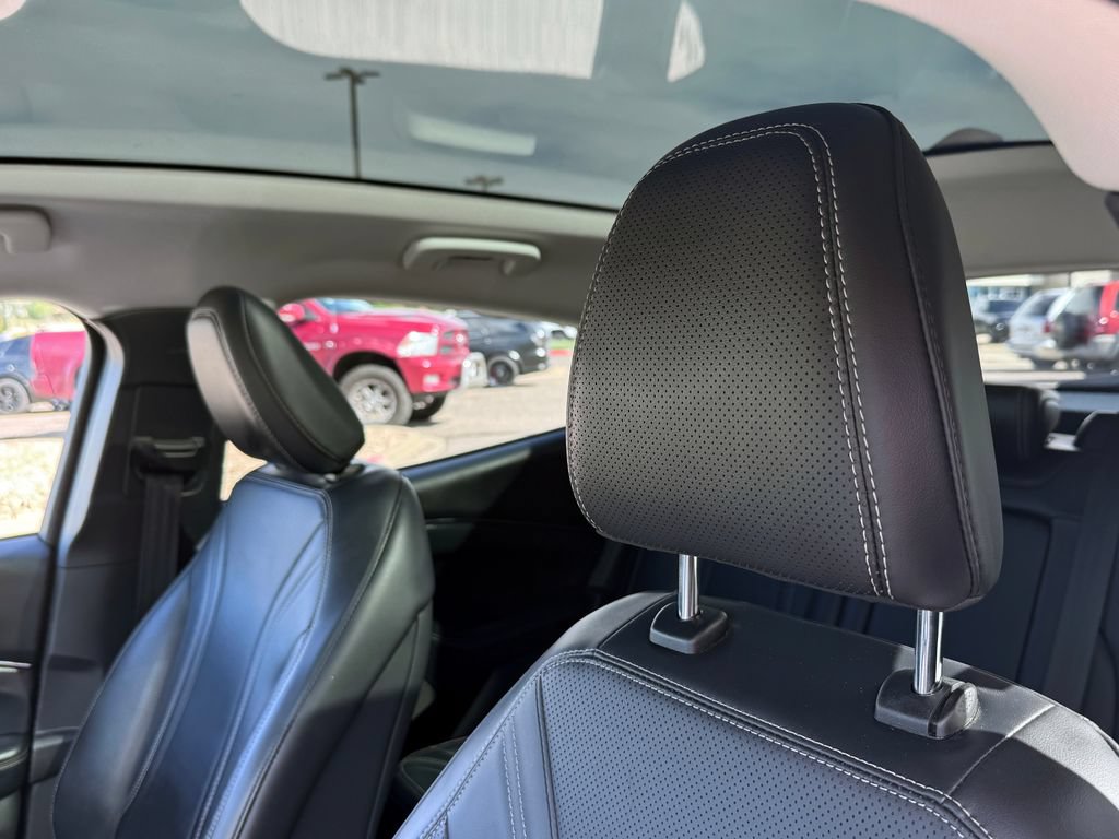 Used 2021 Ford Mustang Mach-E Premium AWD/4WD image 22
