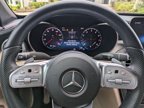 Used 2023 Mercedes-Benz C 300 Cabriolet image 25