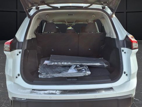 New 2026 Nissan Rogue SV w/ Cold Weather Package image 8