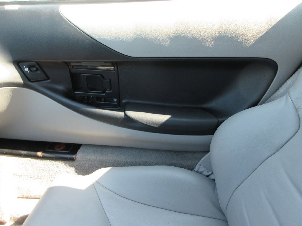 Used 1995 Chevrolet Corvette Coupe RWD image 19