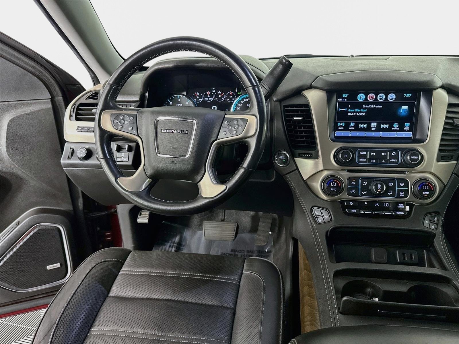 Certified 2020 GMC Yukon Denali w/ Denali Premium Package AWD/4WD image 25