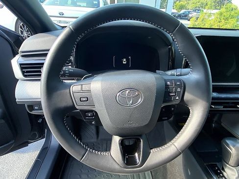 Used 2025 Toyota Camry SE w/ Multimedia Upgrade Package FWD image 14
