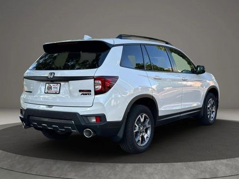 Used 2023 Honda Passport TrailSport image 16