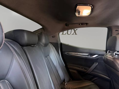 Used 2018 Maserati Ghibli GranLusso RWD image 26