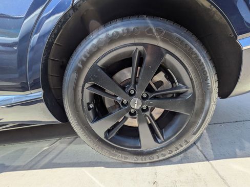 Used 2021 Genesis GV80 3.5T Advanced + AWD/4WD image 12