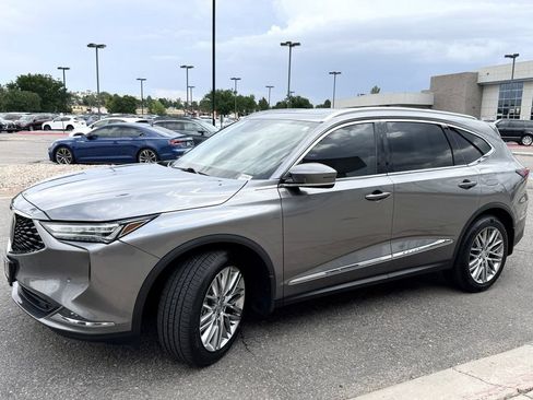 Used 2022 Acura MDX SH-AWD w/ Advance Package image 4