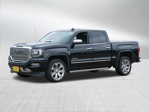 Used 2018 GMC Sierra 1500 Denali w/ Denali Ultimate Package AWD/4WD image 3