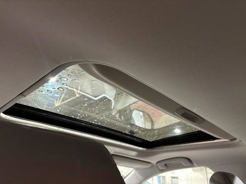 Certified 2019 Toyota RAV4 Limited image 14