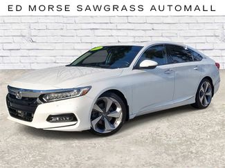 Used 2018 Honda Accord Touring image 1
