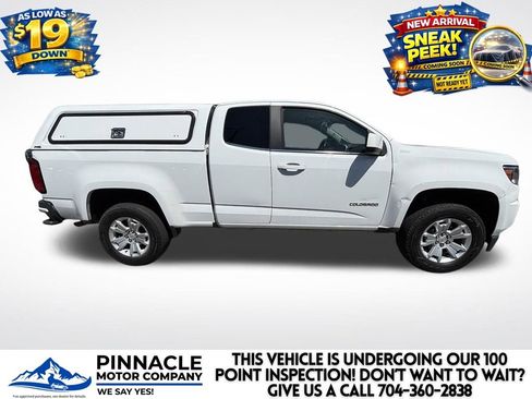 Used 2019 Chevrolet Colorado LT w/ Safety Package RWD image 2