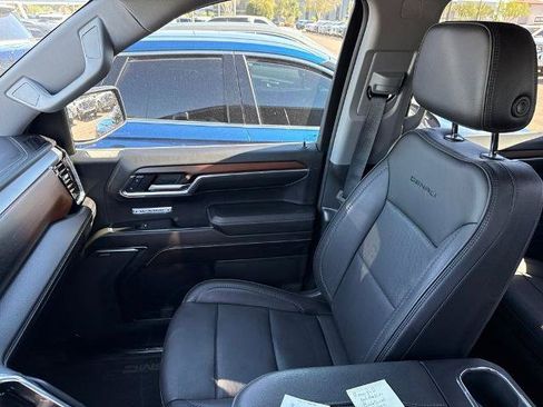 Used 2024 GMC Sierra 1500 Denali AWD/4WD image 13