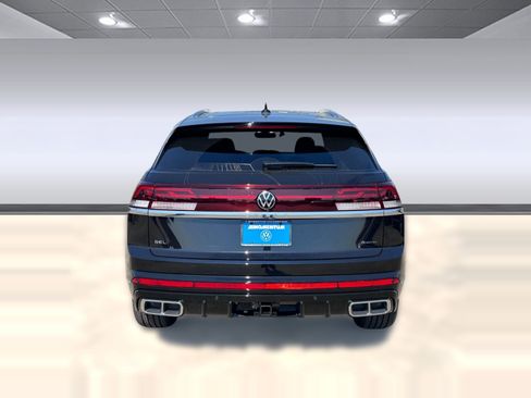 New 2026 Volkswagen Atlas Cross Sport SEL Premium R-Line AWD/4WD image 9