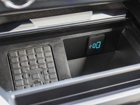 Used 2023 Ford F250 Platinum w/ Tremor Off-Road Package image 25