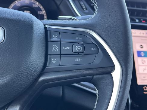 New 2025 Jeep Grand Cherokee Limited image 13