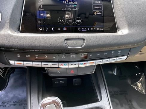 Used 2023 Cadillac XT4 Luxury FWD image 23
