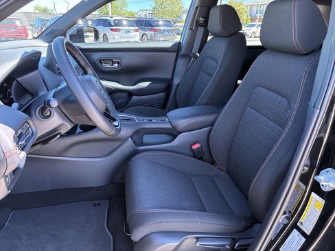 Certified 2026 Honda HR-V Sport image 17