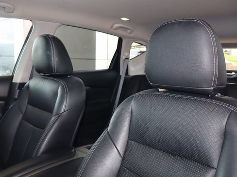Used 2018 Nissan Murano S w/ Cargo Package FWD image 16