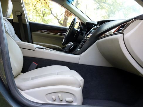 Used 2014 Cadillac CTS Luxury image 19