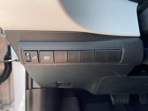 Used 2024 Toyota Corolla SE FWD image 28