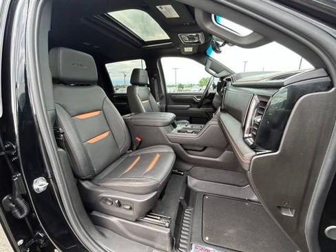 Used 2024 GMC Sierra 2500 AT4 w/ AT4 Premium Plus Package AWD/4WD image 40