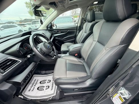 Used 2022 Subaru Ascent Onyx Edition image 11