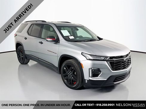 Used 2024 Chevrolet Traverse Premier w/ Redline Edition image 3