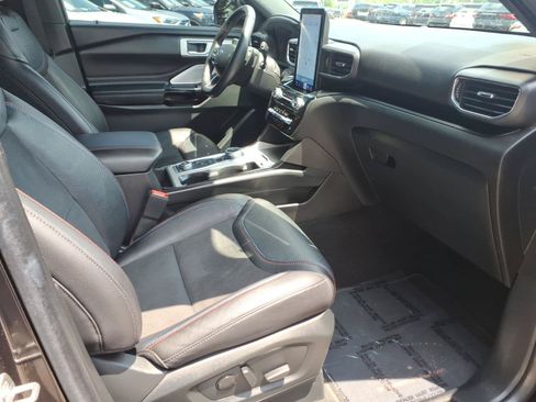 Certified 2023 Ford Explorer ST w/ Equipment Group 401A AWD/4WD image 32