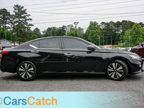 Used 2020 Nissan Altima 2.5 SL FWD image 2