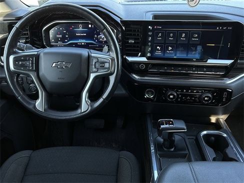 Used 2023 Chevrolet Silverado 1500 LT Trail Boss image 14