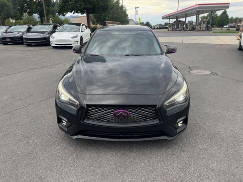 Used 2018 INFINITI Q50 Luxe w/ Essential Package (3.0T Luxe) AWD/4WD image 8