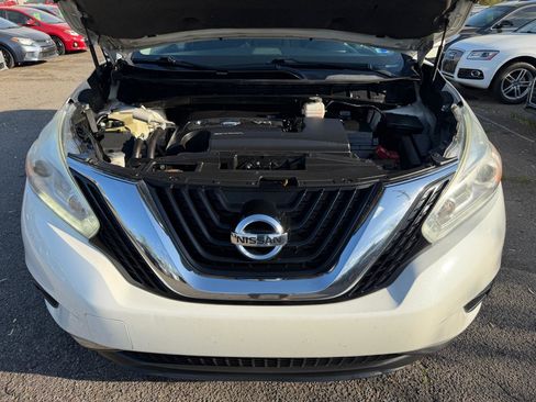 Used 2017 Nissan Murano S image 21