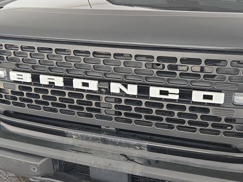 Used 2022 Ford Bronco Wildtrak AWD/4WD image 36