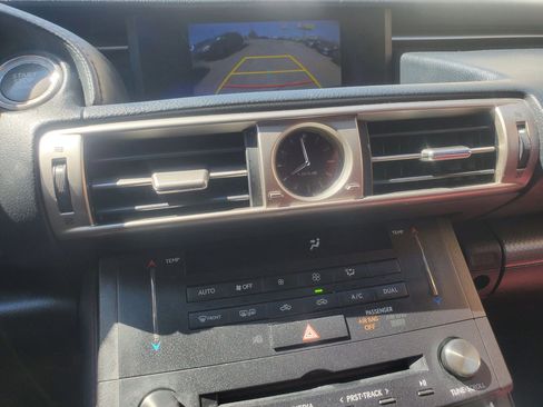 Used 2016 Lexus IS 200t RWD image 44