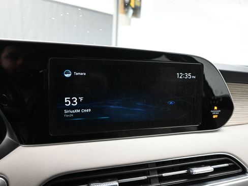 Used 2021 Hyundai Palisade Limited image 12